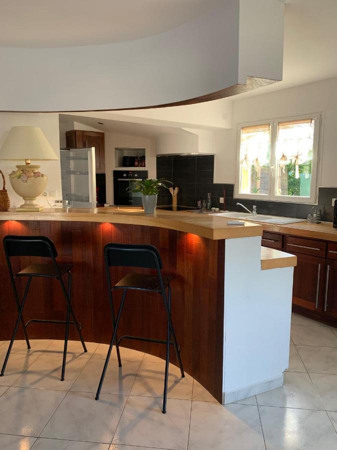Villa Namaste Mejannes-les-Ales Ngoại thất bức ảnh
