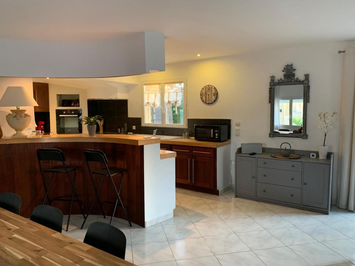 Villa Namaste Mejannes-les-Ales Ngoại thất bức ảnh