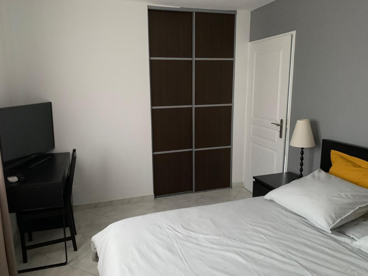 Villa Namaste Mejannes-les-Ales Ngoại thất bức ảnh
